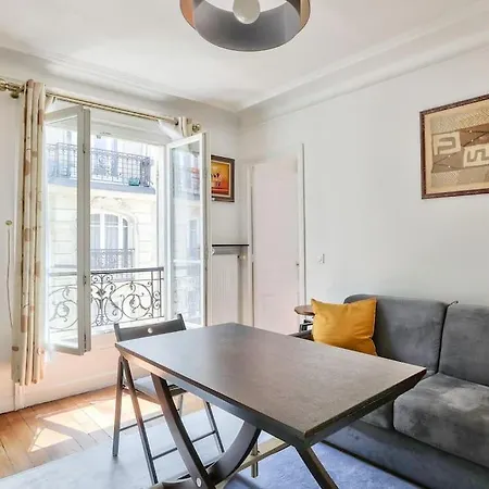 Stunning 1br Flat Near Montmartre Apartament Paryż